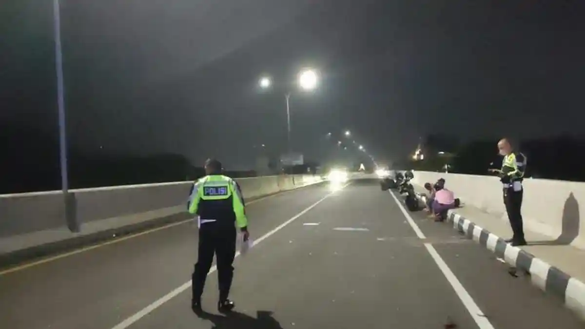 Kecelakaan Maut Adu Banteng di Flyover Bandara Ahmad Yani Semarang, 2 Remaja Tewas Balapan Liar