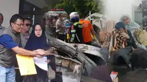 Wajah-Sedih-Ibu-Terima-Jasad-Korban-Gran-Max-di-KM-58-Tol-Cikampek.jpg
