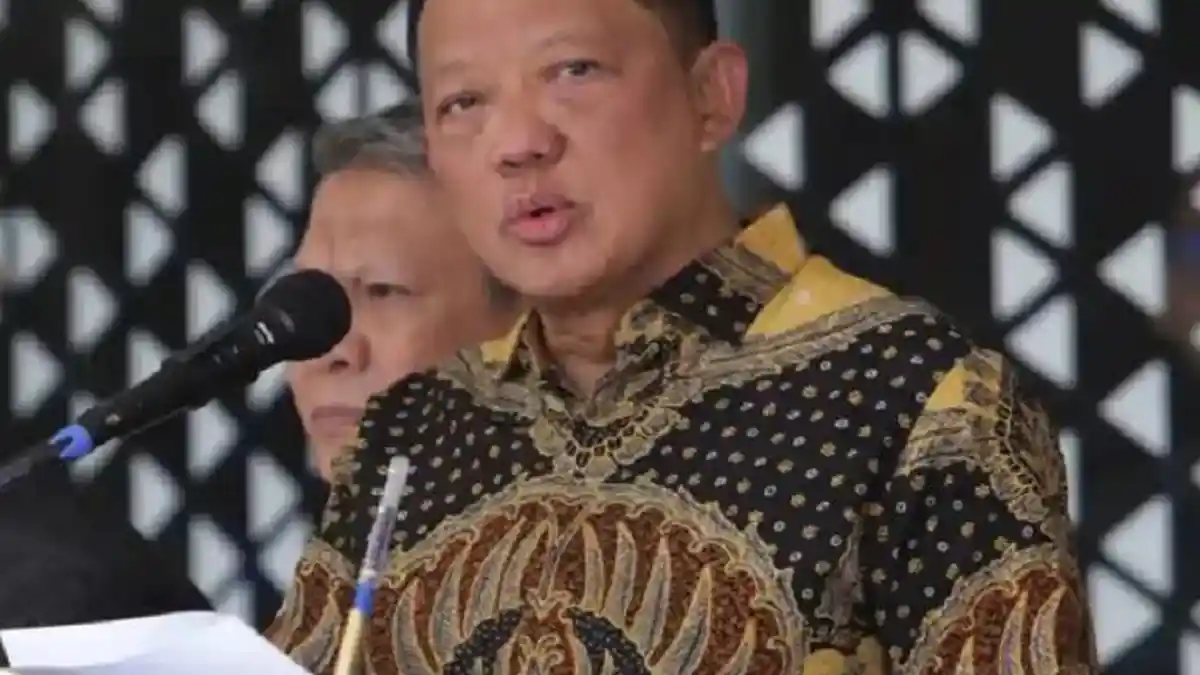 Alasan Mahfud MD Sebut Polri Langgar KUHAP usai Limpahkan Perkara Febrie Adriansyah ke Kejagung - Bangkapos.com
