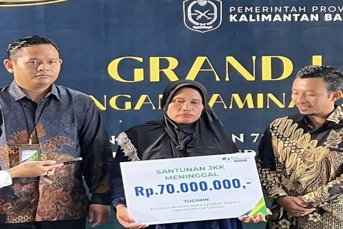 BPJamsostek Bayar Klaim Jaminan Kecelakaan Kerja Melalui Gerakan Satu Desa 100 Pekerja Rentan