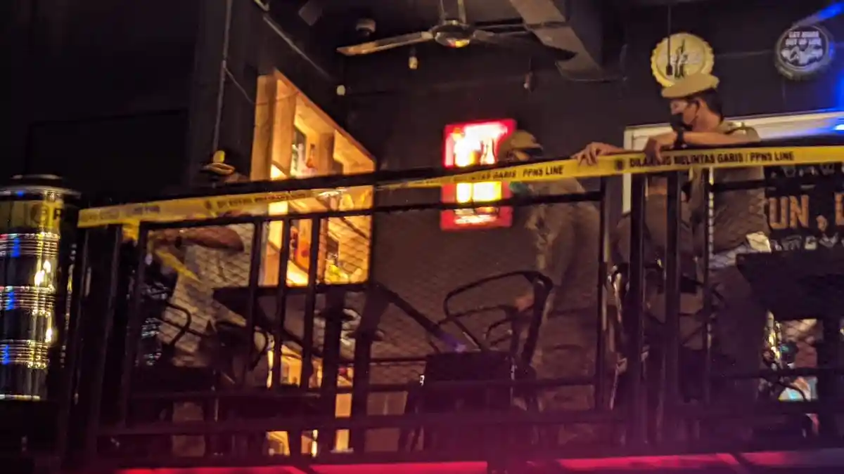 RAZIA Protokol Kesehatan, Satgas Covid-19 Tutup Paksa Bar di Kecamatan Lubuk Baja
