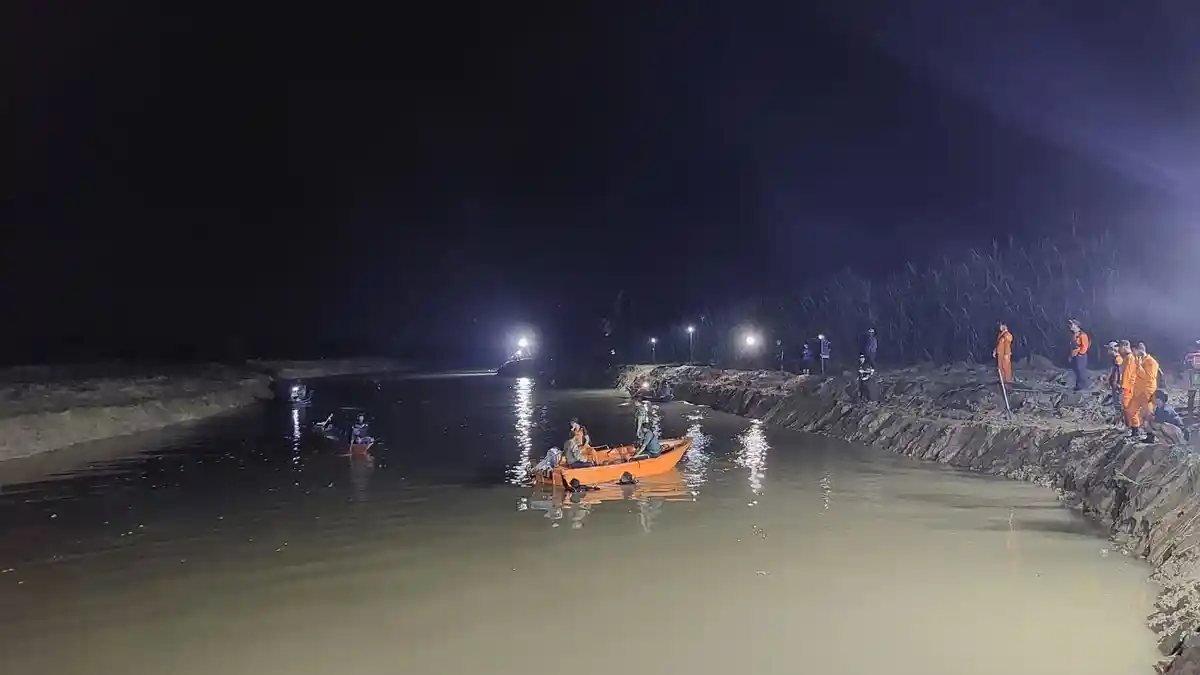 4 Jam Tak Ketemu, Keluarga Korban Tenggelam di SKM Samarinda Gelar Ritual Adat