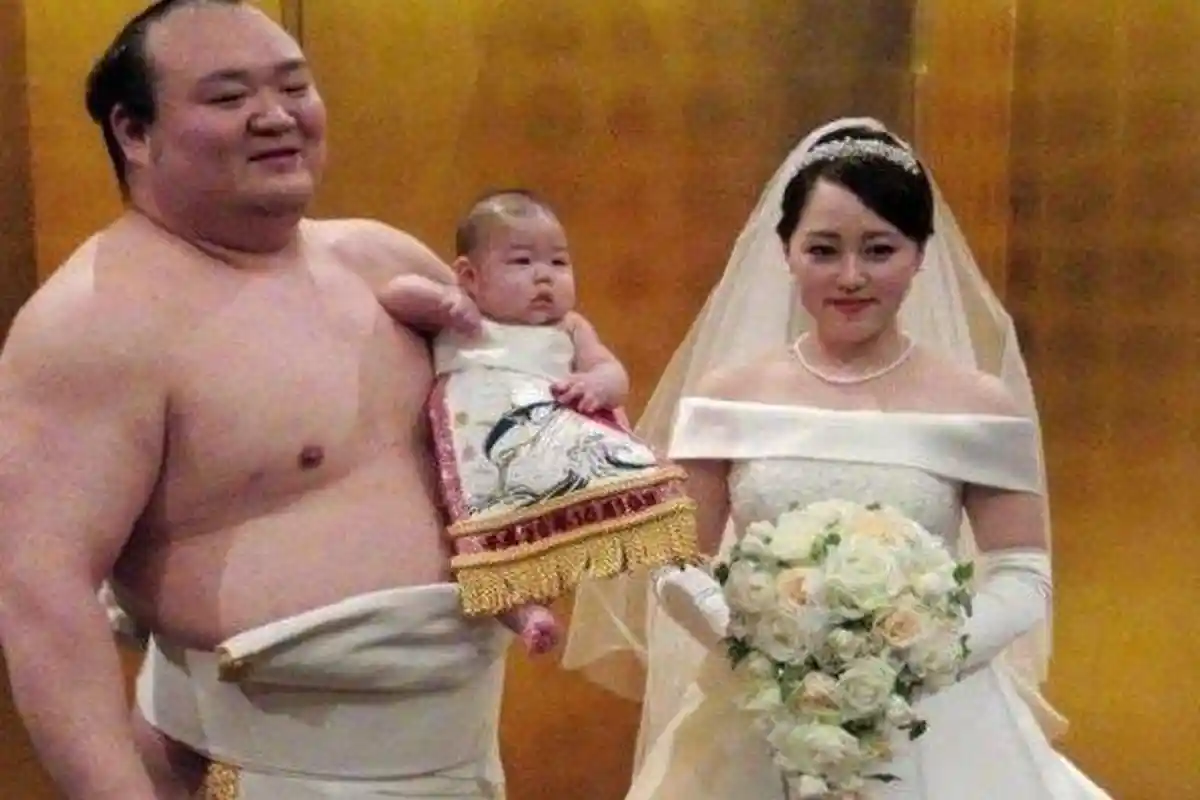 Pesumo Punya Istri Cantik dan Bergelimang Harta, Faktanya Kehidupan Penuh Intrik dan Skandal