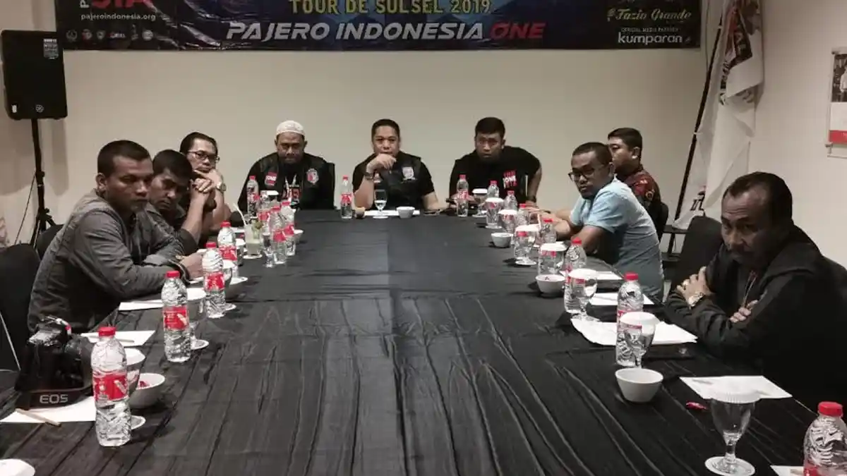 55 Piwaners Pajero Indonesia One Jelajahi Pariwisata Sulsel