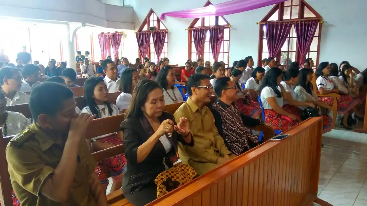 Yanny Buka Kegiatan Pelatihan Hidup Ramah Lingkungan GMIBM