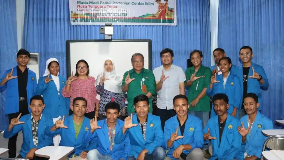 Politani Kupang Kirim 12 Mahasiswa ke International Centre for Research ...
