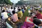Salat-Idul-Adha-di-Lapangan-Mas-Mansoer-Universitas-Muhammadiyah-Purwokerto-Senin-1762024.jpg