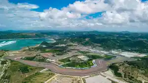 PEMBANGUNAN-RTH-DI-MANDALIKA.jpg