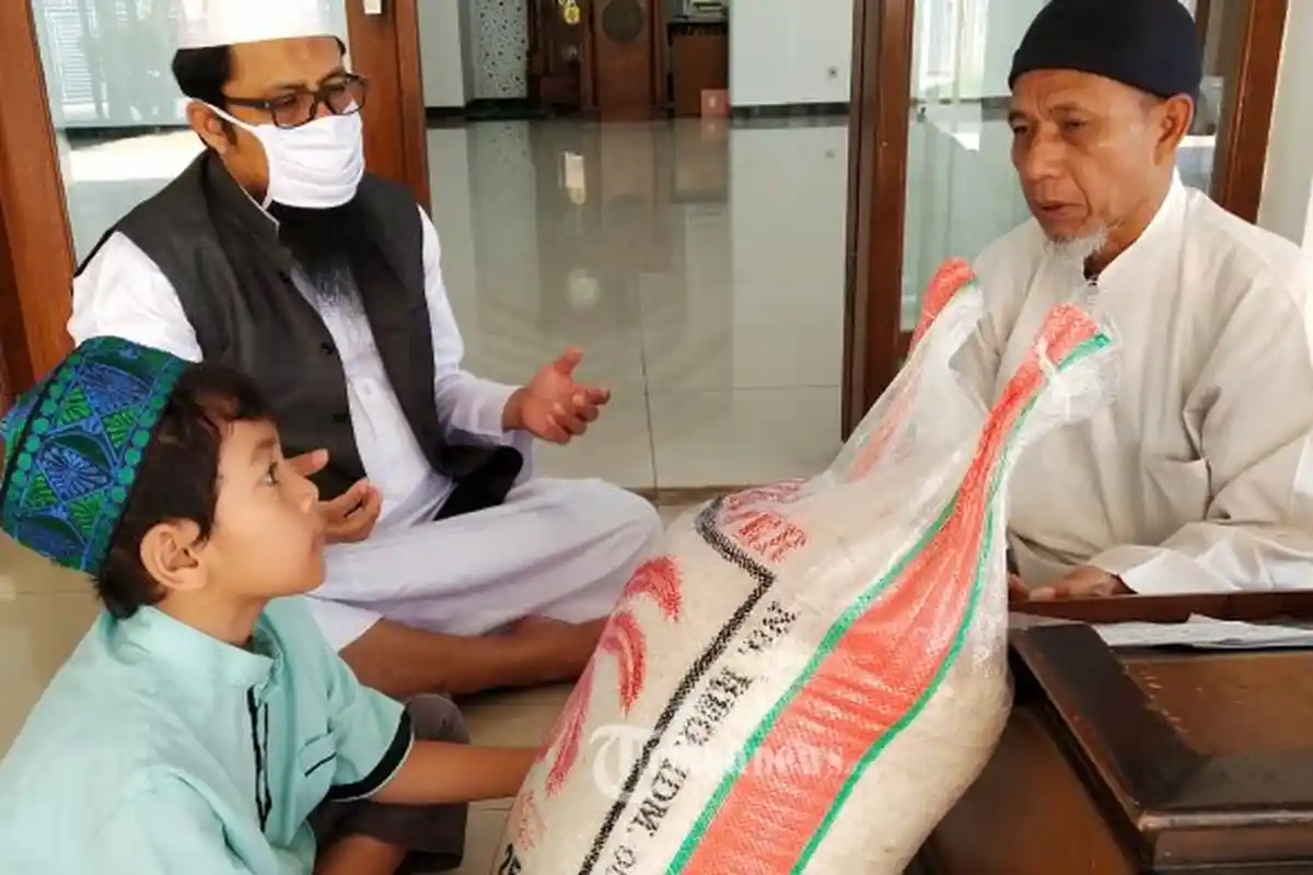 Jelang Lebaran, 5 Hal Penting saat Mengeluarkan Zakat Fitrah, Termasuk Kapan Waktu yang Tepat