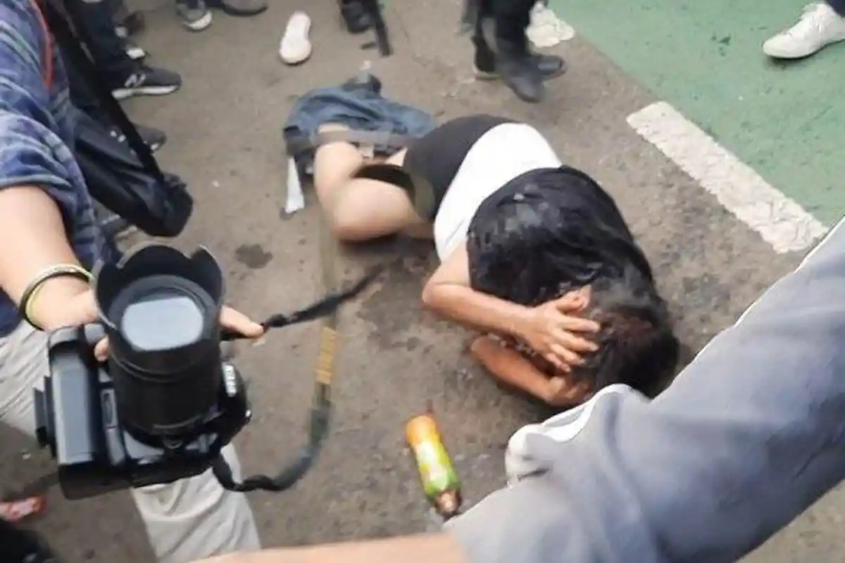 Ade Armando Tak Hanya Dipukuli Tapi Dilecehkan Juga, Pengeroyoknya Disebut Bukan Mahasiswa