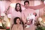acara-aqiqah-anak-kedua-audy-dan-iko-uwais_20180707_171235.jpg