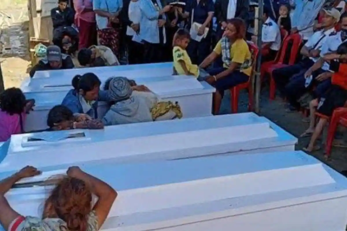 Mencekam, Warga Lari ke Hutan Selamatkan Diri, 4 Orang Dibunuh Dengan Keji, 6 Rumah Dibakar Teroris