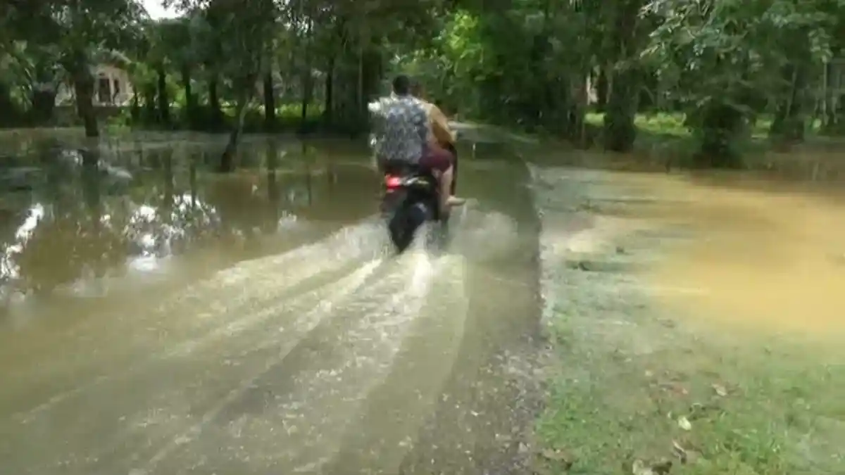 Hujan Terus-terusan, Sungai Batang Tebo Meluap hingga Tanjung Menanti Tergenang