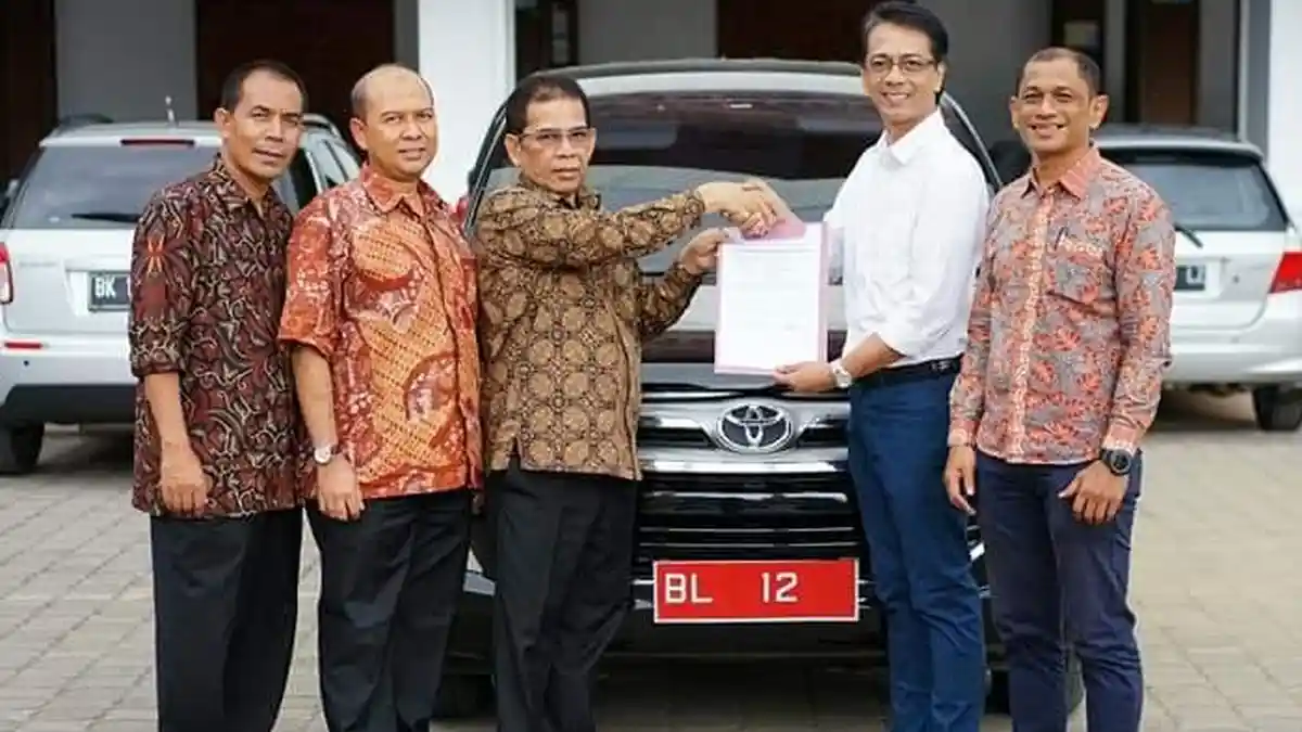 Pemkab Pijay Usul Alphard dan Pajero untuk Mobil Dinas Pejabat, Irwan Djohan: Di Mana Hati Nurani?