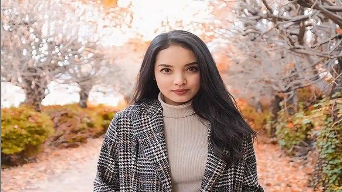 Pramugari Ini Disebut Jadi Korban 'Selir' Ari Askhara, Finalis Putri Indonesia 2015 Buka Aibnya