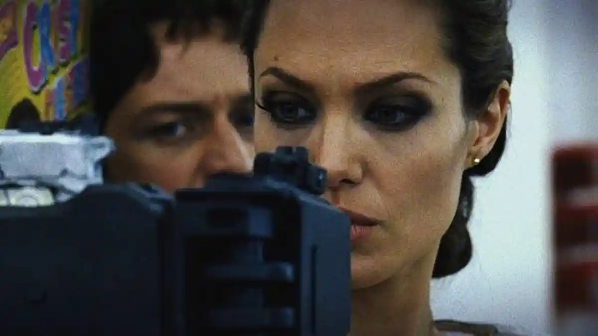 Simak Sinopsis Wanted, Big Movies GTV Malam Ini, Tayang Jam 21.30 WIB ...