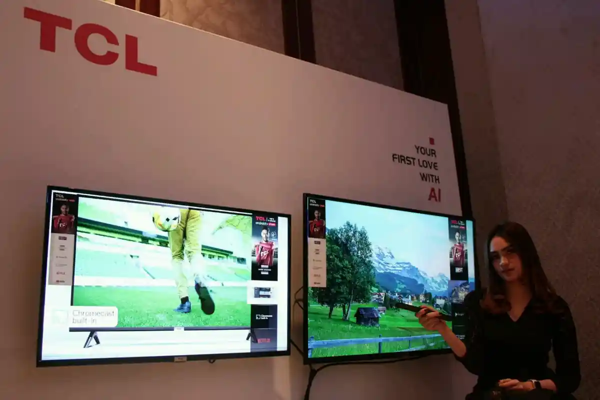 Geliat Inovasi Smart TV Jelang Akhir Riwayat Siaran Televisi Analog
