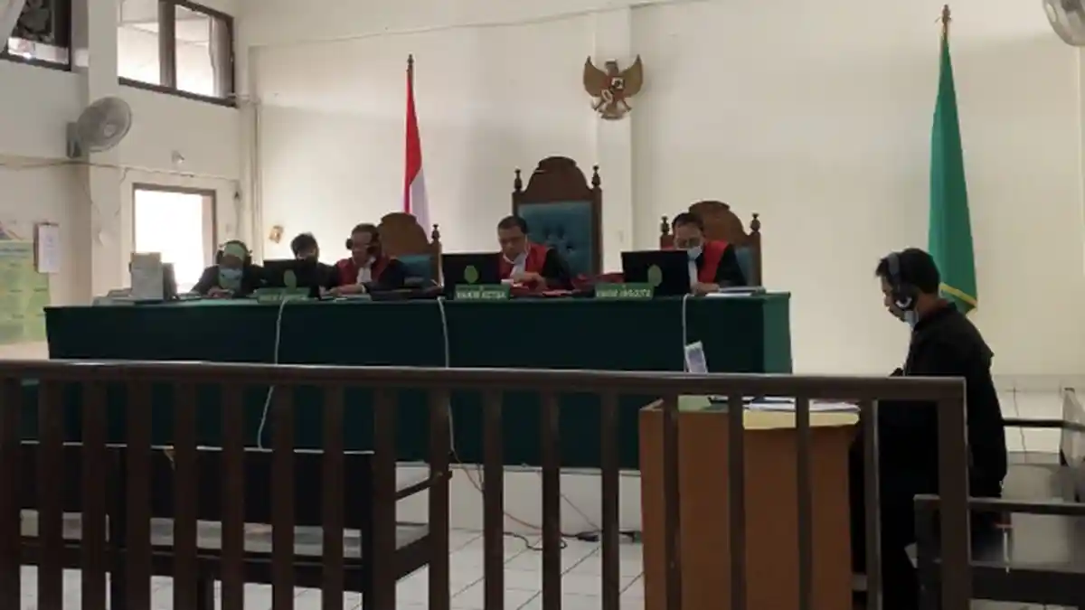 Pria 65 Tahun Dipenjara 7 Bulan Usai Curi Vibrator & Mesin Power Suply di Tempat Pembuangan PT Pusri