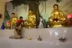 Bersihkan Vihara Amurva Bhumi Jelang Imlek