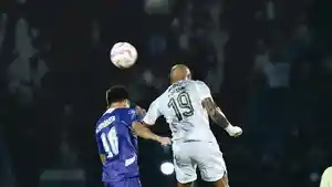 Persib-Bandung-berhasil-merai.jpg