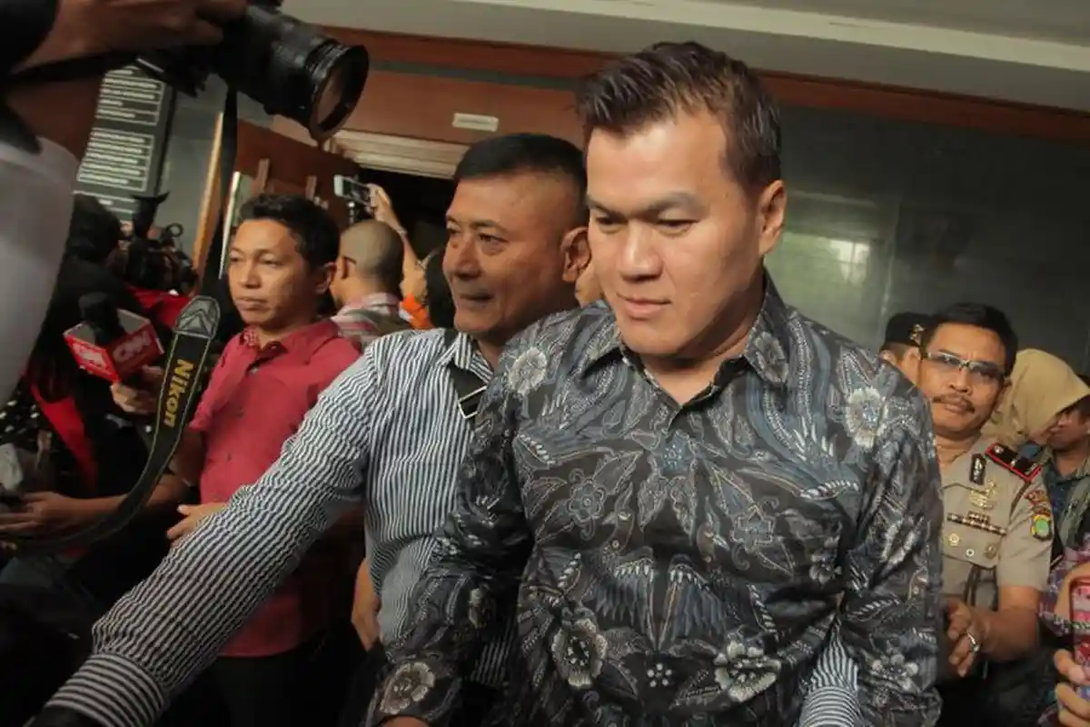 Meski Hanya Lulusan SMP, Andi Narogong Mampu Kendalikan Proyek E-KTP