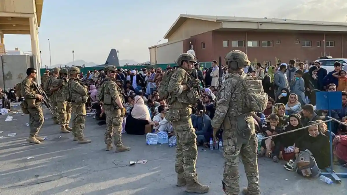 15.000 Warga AS Masih Bertahan di Afghanistan, Washington Minta Taliban Jaga Komitmen