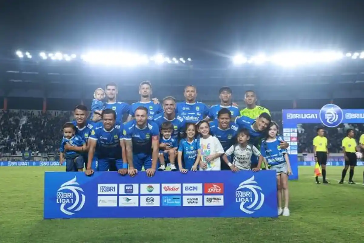 1 Permintaan Bobotoh Kans Dikabulkan Persib Bandung? Titik Lemah Maung Otw Dipermak, Cek Potensinya