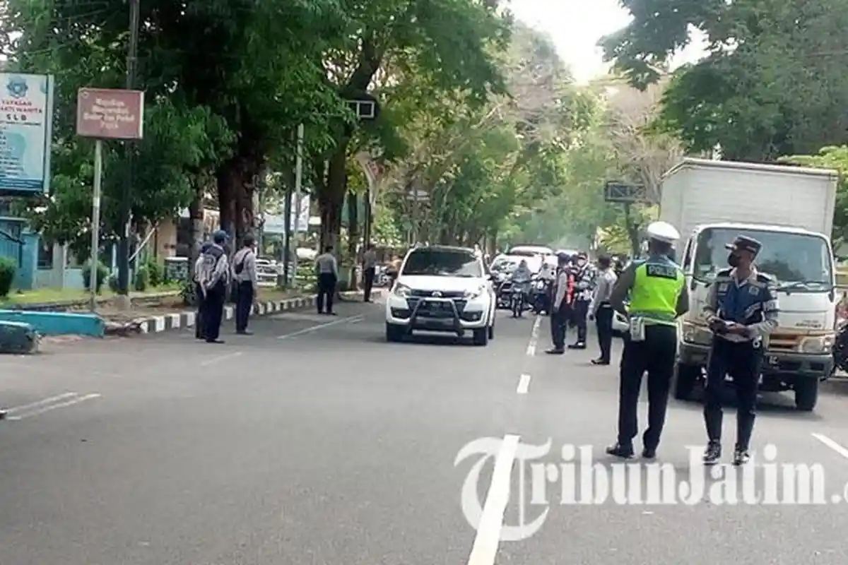 ETLE Belum Maksimal, Satlantas Polres Lumajang Masih Andalkan Tilang Manual 