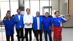 Jokowi-dan-GAMKI-Alor.jpg