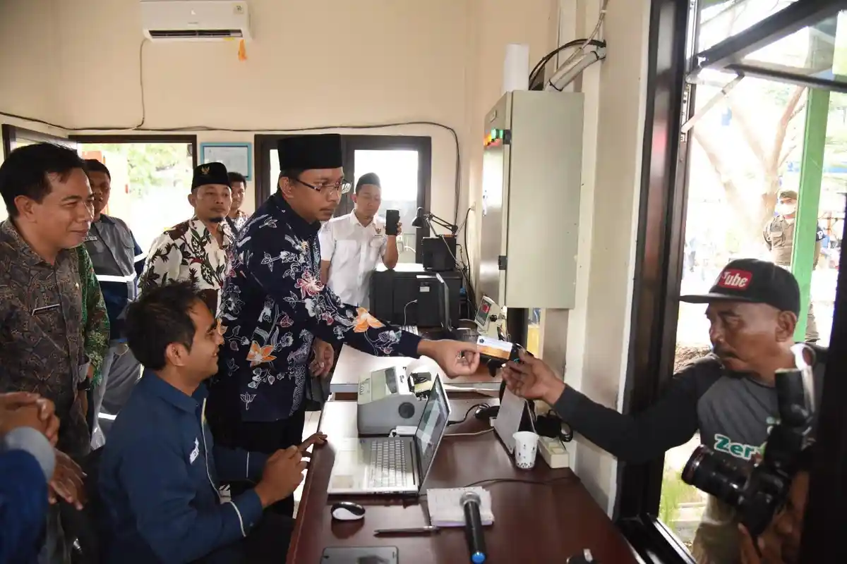 Inovasi dari Pemkab Sidoarjo Bisa Turunkan  Volume Sampah di TPA Jabon hingga 170 Ton per Hari