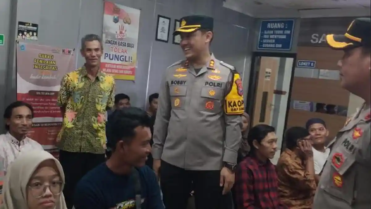 Sidak 4 Tempat Pelayanan Polres Lamongan, Ini Pesan Kapolres AKBP Bobby A Condroputra