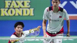 feng-yan-zhehuang-dong-ping-denmark-open-2022.jpg