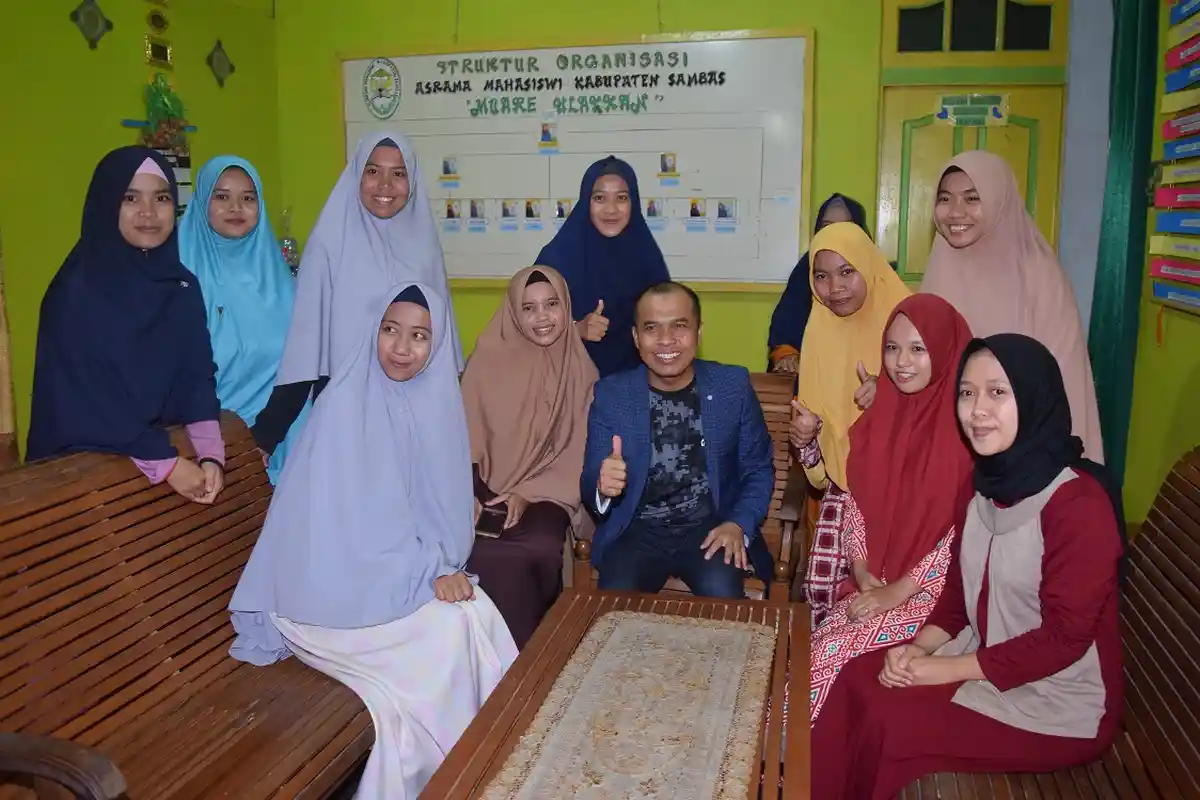 Bupati Sambas Hari Ini Dijadwalkan Akan Berikan Tausiah Kepada Mahasiswi AMKS Muare Ulakkan