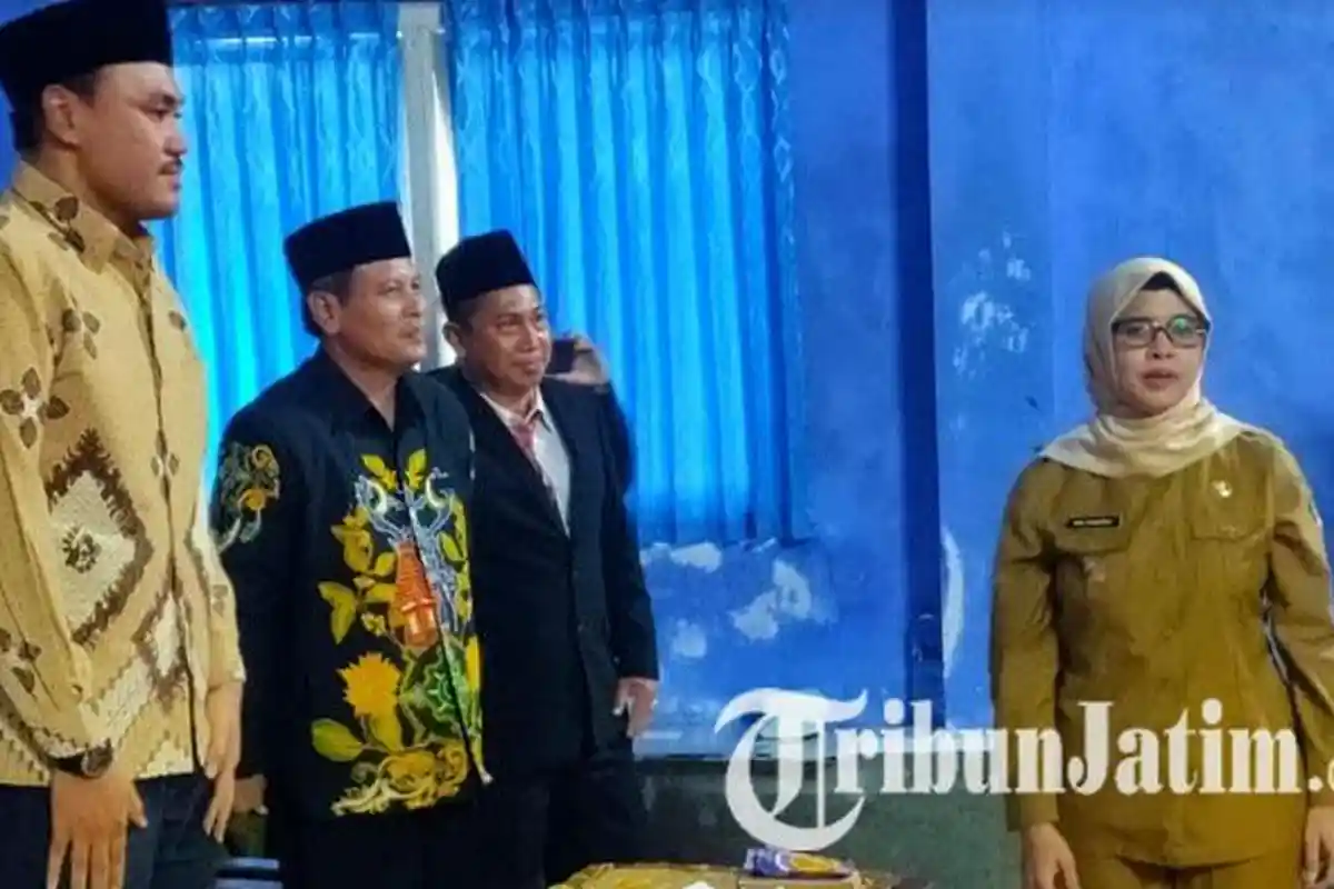Bupati Blitar Mak Rini Pantau Langsung Pelaksanaan PAW Kepala Desa Selokajang Srengat