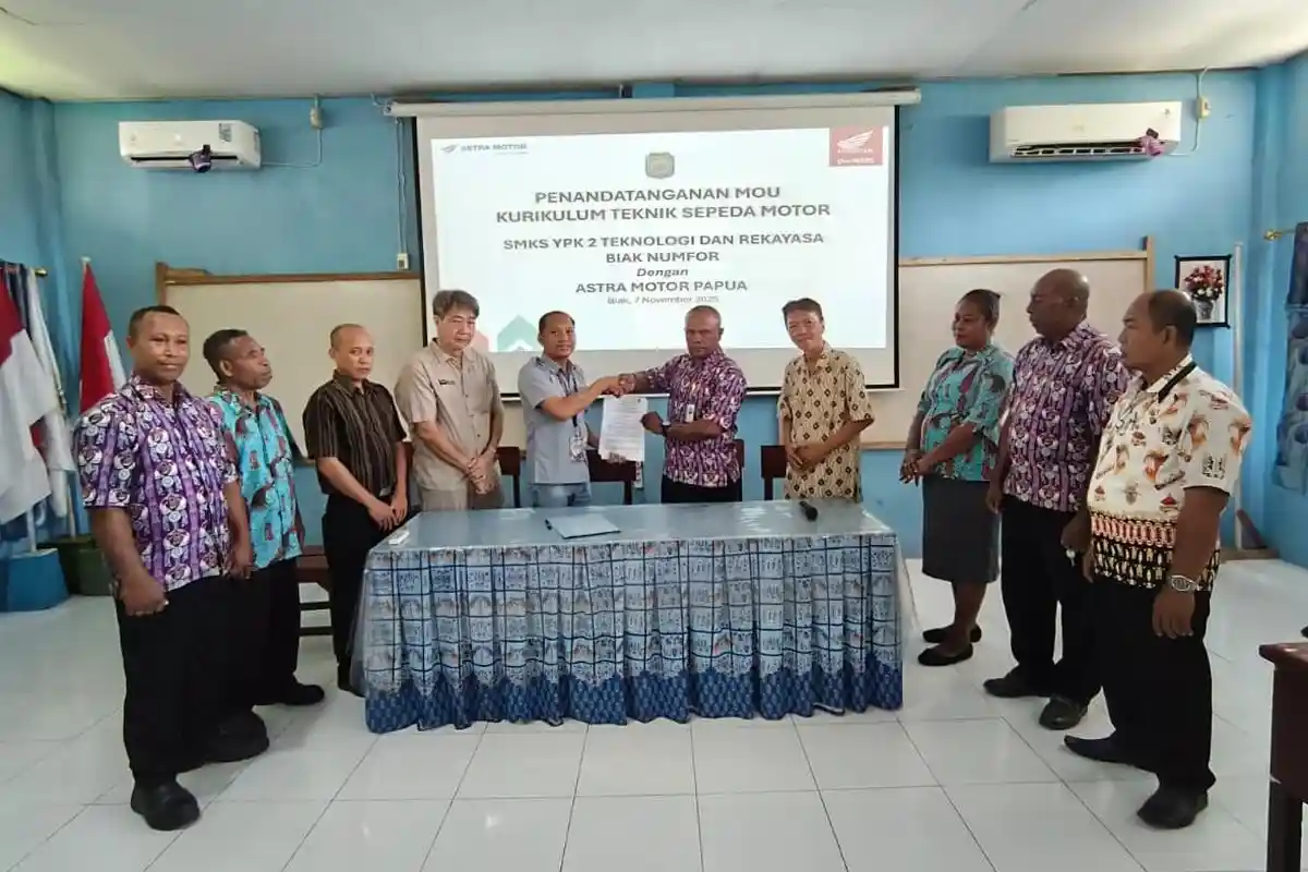 Wujudkan Lulusan Siap Kerja, Astra Motor Sokong Pendidikan Vokasi SMK Biak