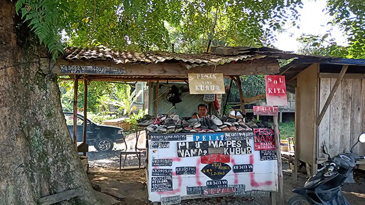 Inilah Tempat Sol Sepatu di Kabupaten Sekadau