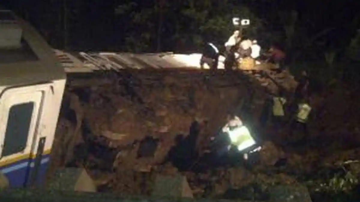 Sejarah 4 April: Kecelakaan Kereta Api Malabar 86 Akibat Tanah Longsor Tepat 10 Tahun yang Lalu