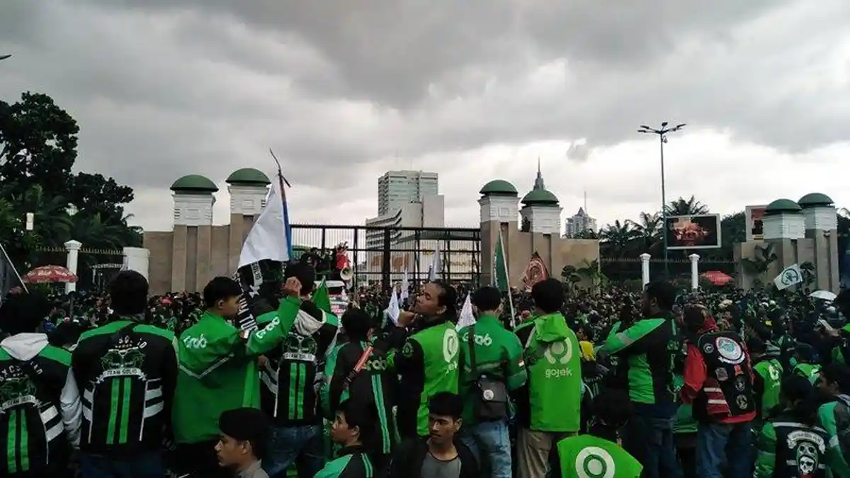 Pengemudi Ojol: Wakil Rakyat Tidak Membela Aspirasi Rakyat