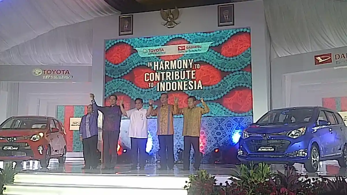 Menperin: Komponen Lokal  Calya dan Sigra Idealnya 100 Persen