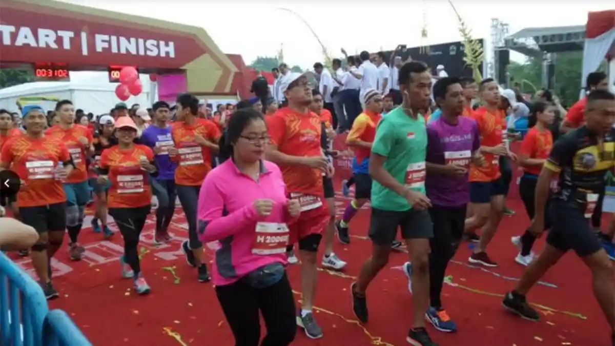 Ganjar Beberkan Makna 'Reborn Harmony' di Borobudur Marathon