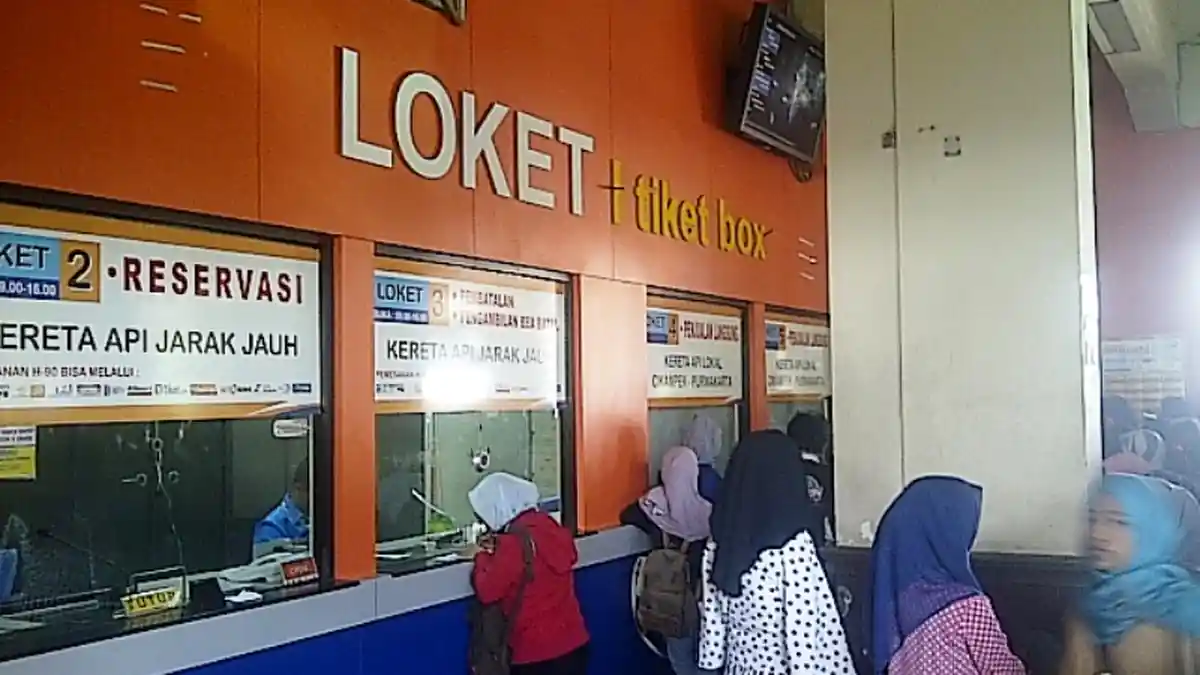 Loket Tiket KRL untuk Single Trip Bakal Dikurangi