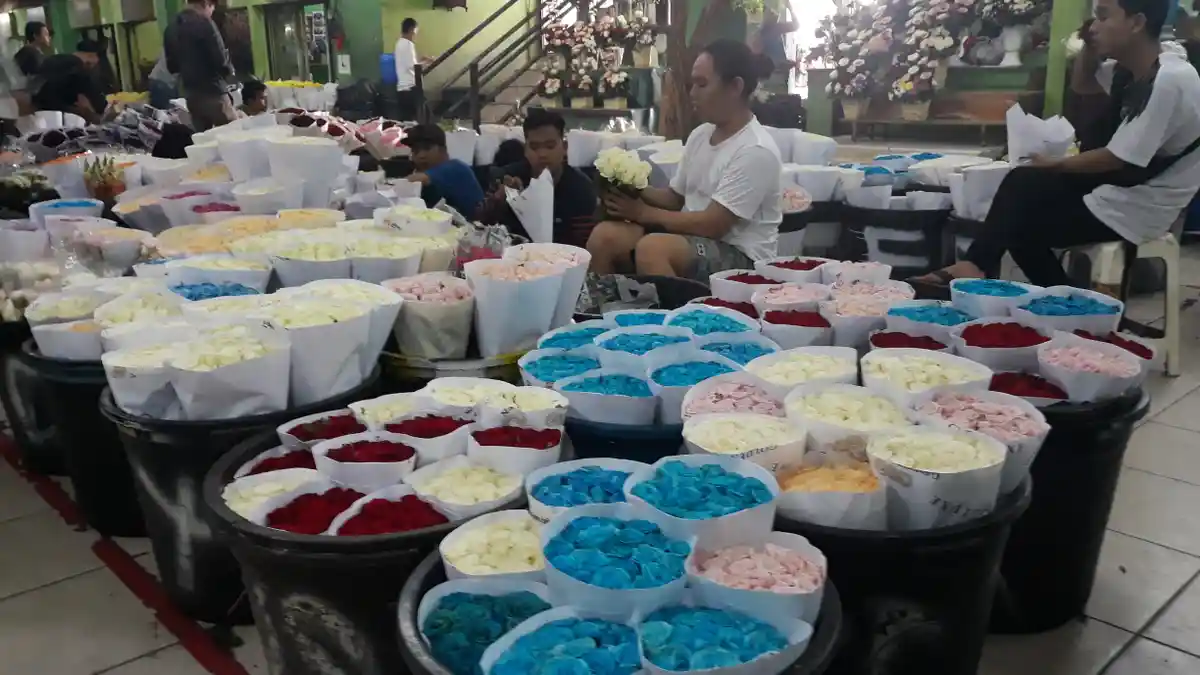 Jangan Sampai Salah Beli! Ini 5 Arti Warna Bunga Mawar