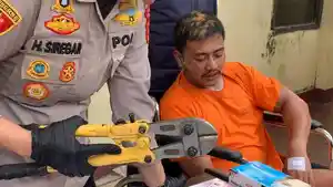 Pemuda-pencuri-kabel-4.jpg