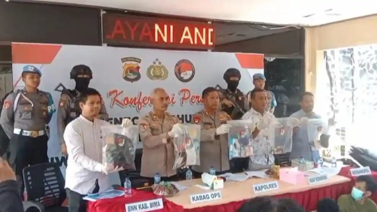 Polres Dompu Ungkap Peredaran Narkoba di Swete Timur Kecamatan Dompu, 7 Terduga Ditangkap