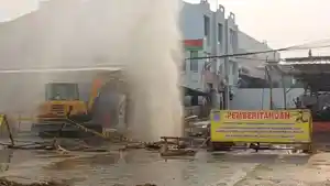SEMBURAN-DIDUGA-GAS-di-Jalan-Nangka-Raya-Kayuringin-Jaya-Bekasi-Selatan.jpg