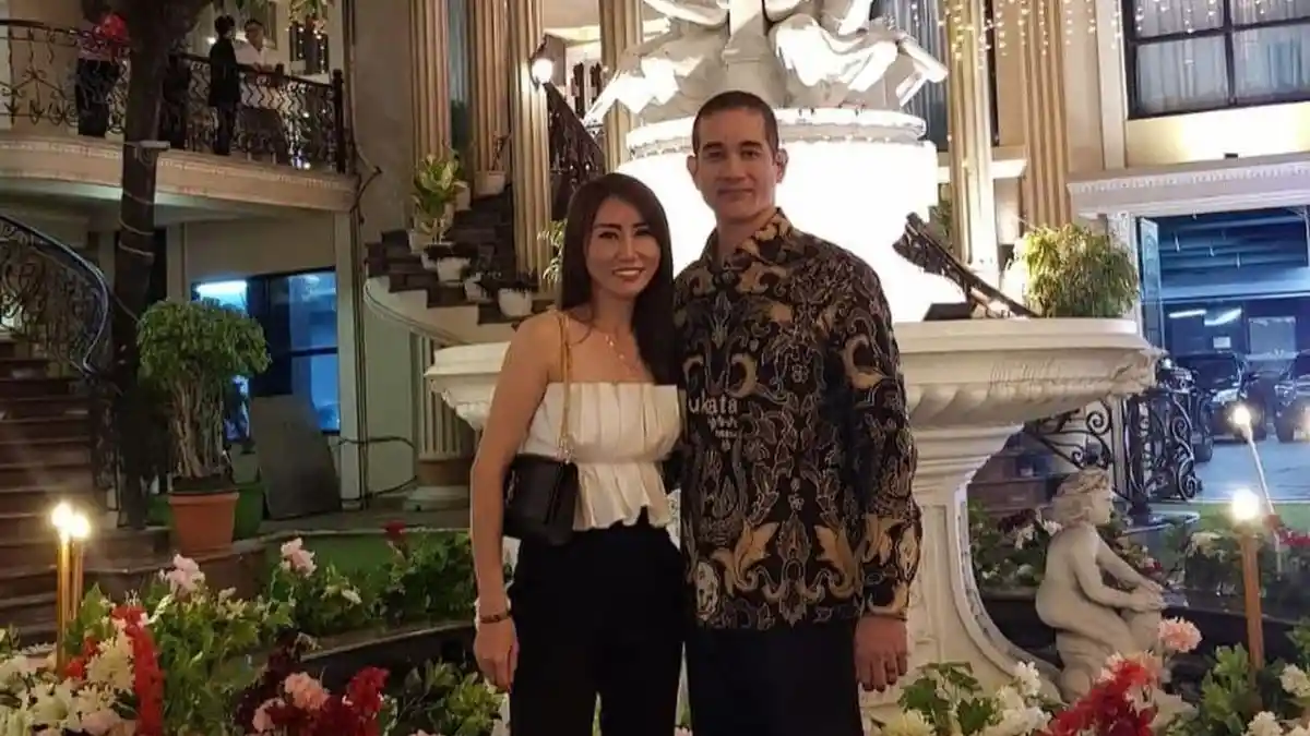Okan Kornelius Bagikan Momen Romantis Bareng Angeline Valesques, Resmi Pacaran?