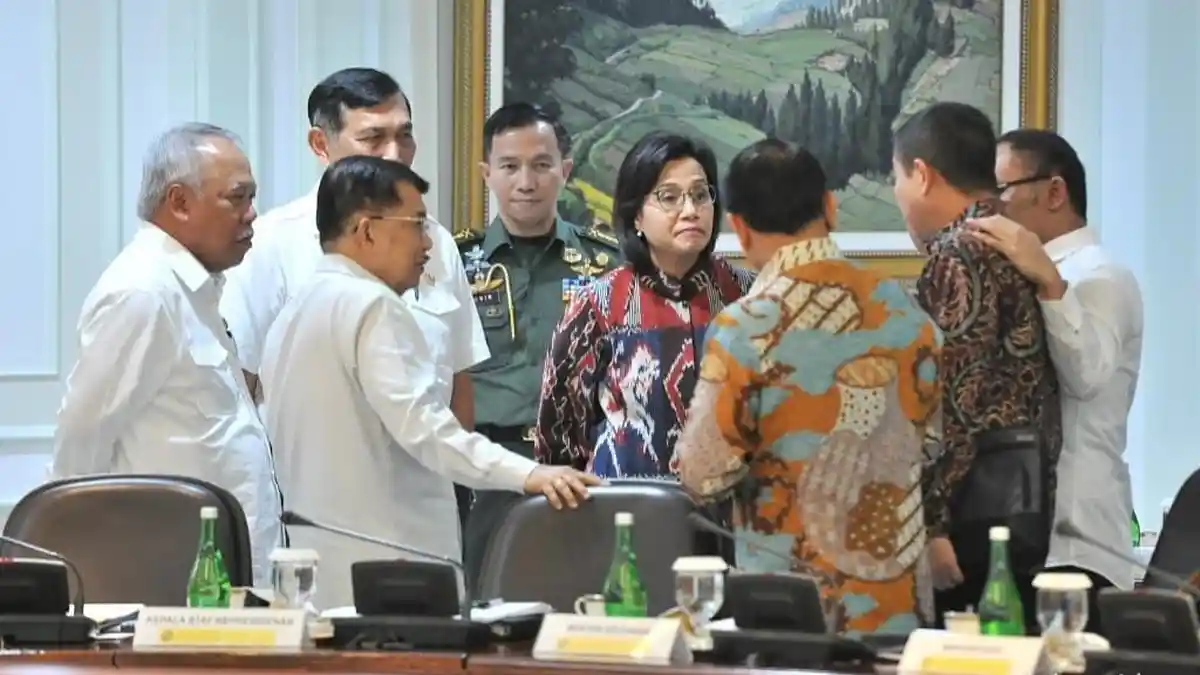 Daftar 9 Menteri yang Dinilai Layak Dipertahankan Jokowi, Ada Menteri Susi hingga Basuki