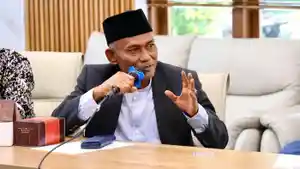 APRESIASI-JAM-MALAM-Anggota-Komisi-V-DPRD-H-Aten-Munajat-1.jpg