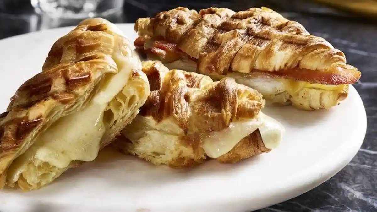 Mengenal Croffle, Kudapan Manis Asal Korea yang Sedang Hits Setelah Garlic Bread dan Dalgona Coffee
