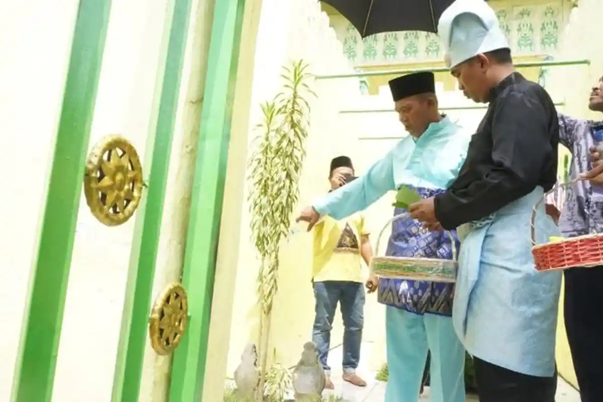 Hormati Leluhur dan Pahlawan, Syah Afandin Ajak Jajaran Ziarah ke Makam Sultan Langkat
